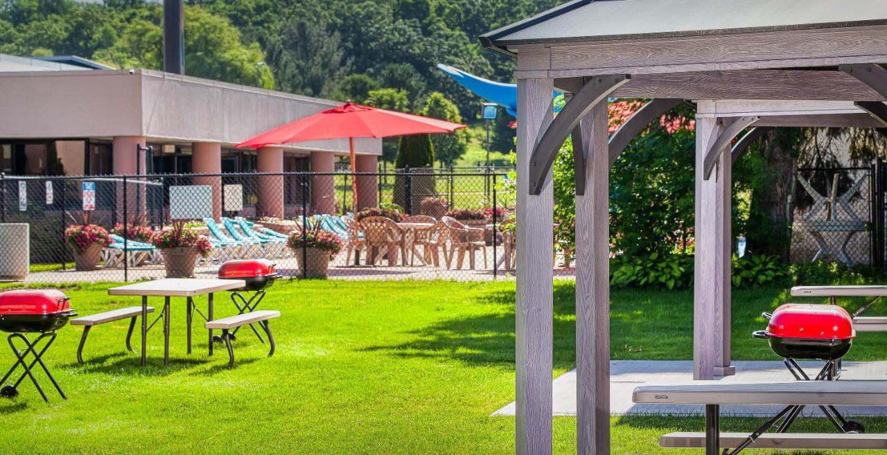 Grand Marquis Waterpark Hotel & Suites Lake Delton Exterior foto